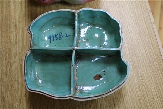 A pair of large Chinese enamelled porcelain four-fruit boxes and covers, 19th century,